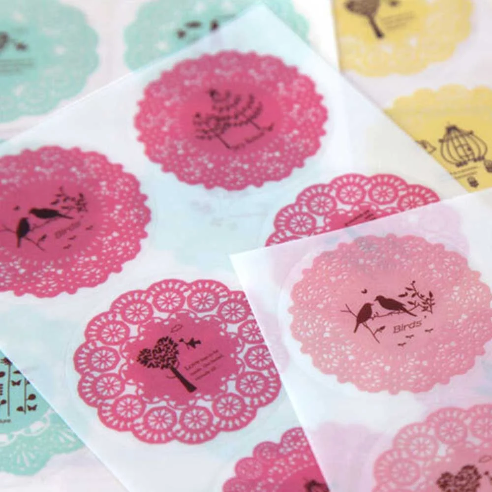 Cake labels